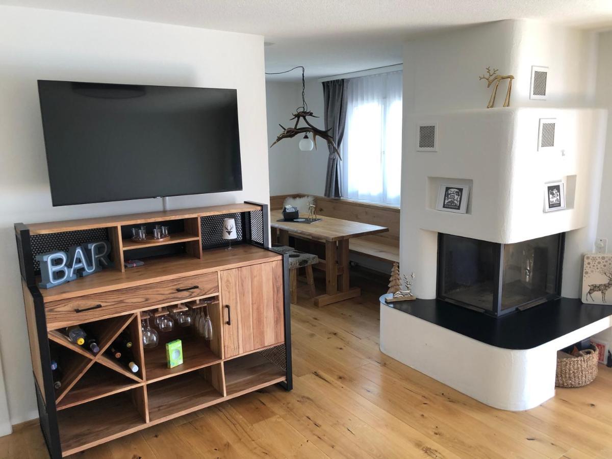 Renovated 3 Rooms Apartment In Ruschein Near Laax Exterior foto
